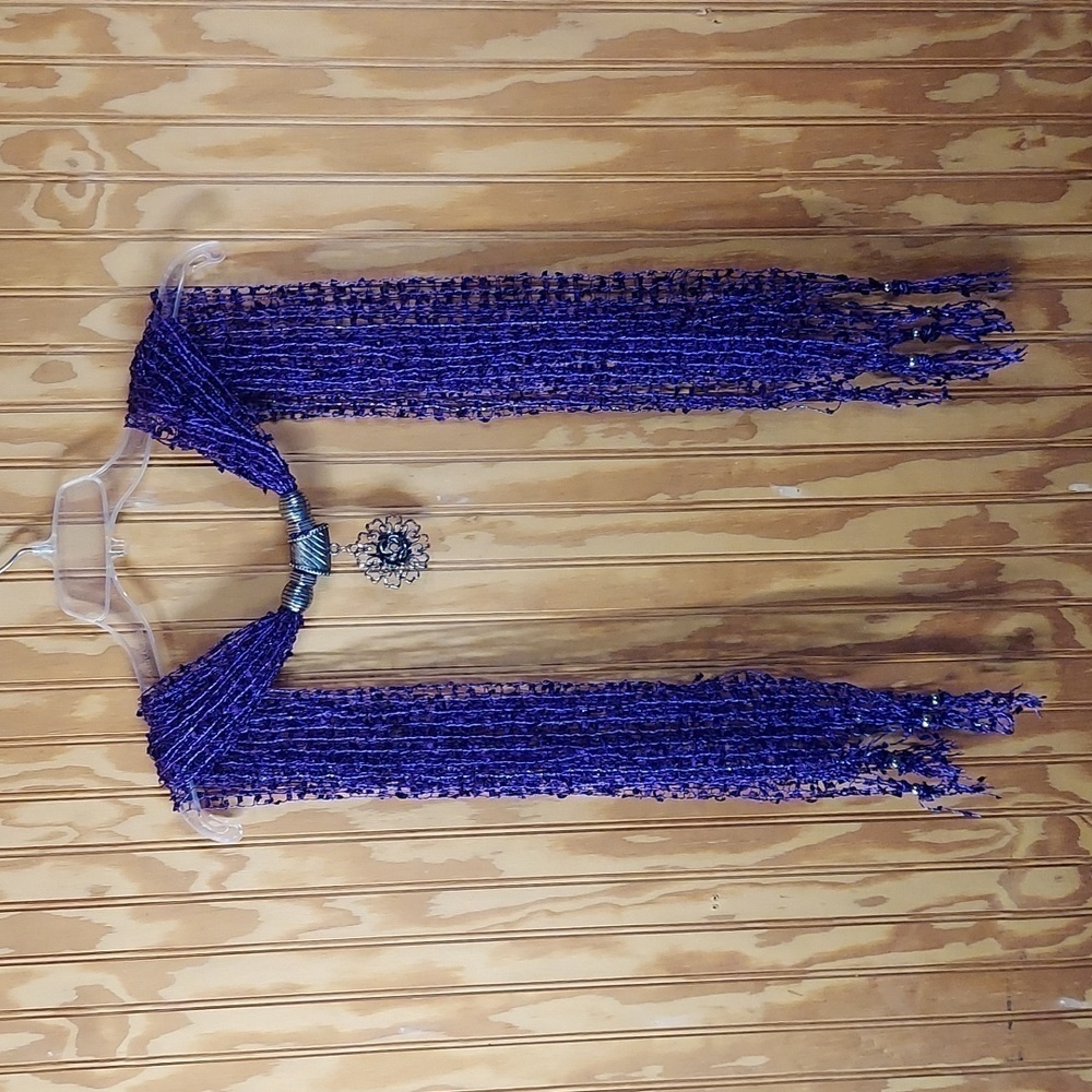 Scarf, belt